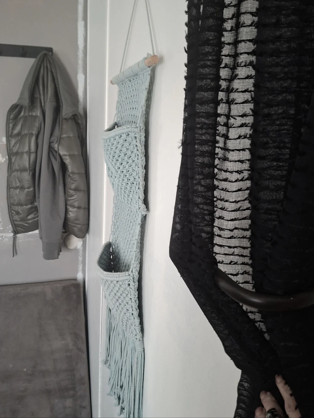 Source Unknown Light Blue Macramé Hanging Wall Organizer
